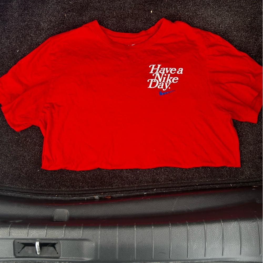 Red Have A Nike Day Graphic T-Shirt(Men’s M)